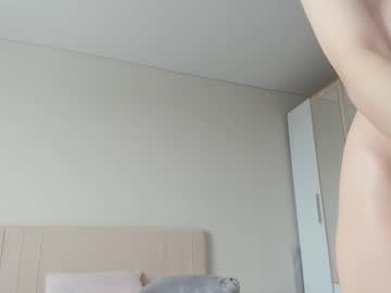 webcam girl sweety_vikky live cam image #10190584