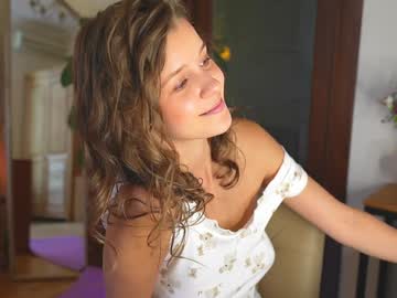 webcam girl eli_sun live cam image #12519531