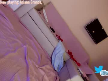 webcam girl hollyextra live cam image #3665676