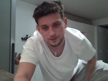 webcam man roberto_twink1 live cam image #11981004