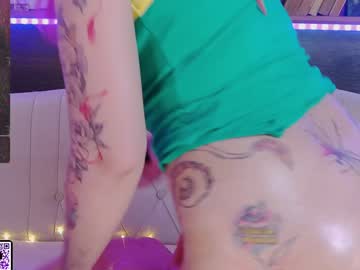 webcam girl ginger_pie live cam image #10990300