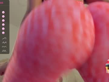 webcam girl shantallknowless live cam image #7545051