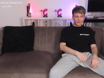 webcam man callumandcole live cam image #5445461