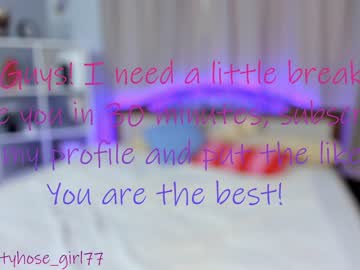 webcam girl foxhilary live cam image #581654