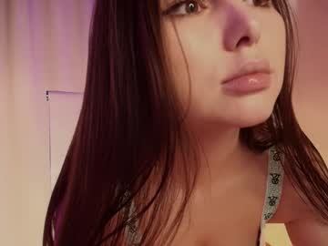 webcam girl hollyextra live cam image #12633250