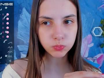 webcam girl iliziamain live cam image #2784755