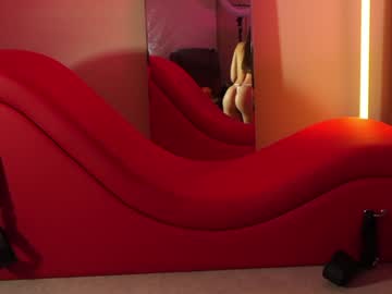 webcam girl _meganmeow_ live cam image #10800770