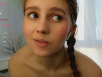 webcam girl fluffy_angel live cam image #10384158