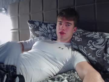webcam man megamaxxxl live cam image #11289475