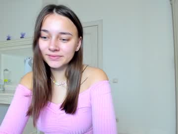 webcam girl eleonora_linn live cam image #3627331