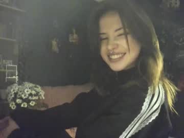 webcam girl bmwm5f90 live cam image #11651617