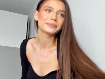 webcam girl isia_slay live cam image #4916335