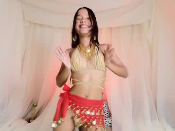 webcam girl marce_algara live cam image #10927275
