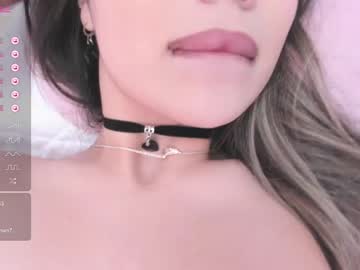 webcam girl salisuno live cam image #6985220