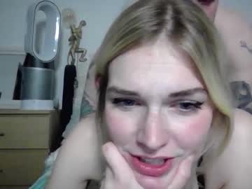 webcam couple fridaynightdelight live cam image #941960