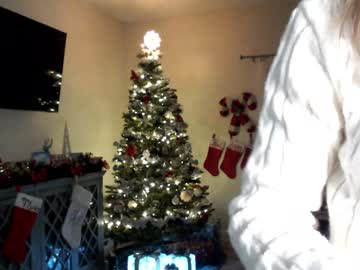 webcam girl holihurricane live cam image #11365714