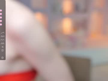 webcam girl gingers_hugs live cam image #8271308