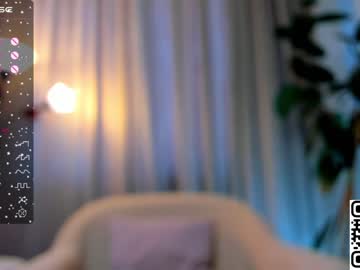 webcam girl quennacindy live cam image #8305917