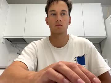 webcam man youcan__ live cam image #6575400