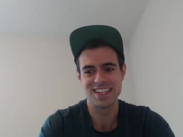 webcam man michmark23 live cam image #9746515