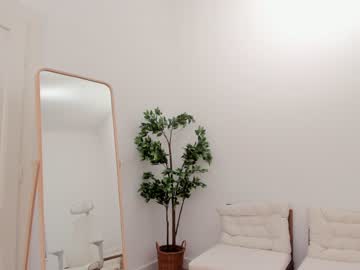 webcam couple christine_bae live cam image #8883876