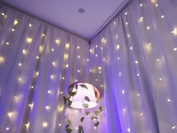 webcam girl helenmoors live cam image #6957577