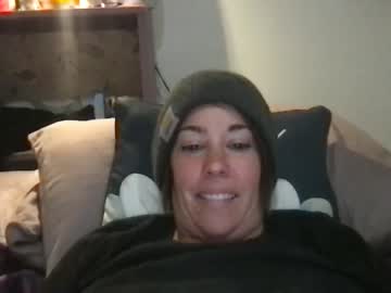 webcam girl bigtittygoddess25 live cam image #8806616