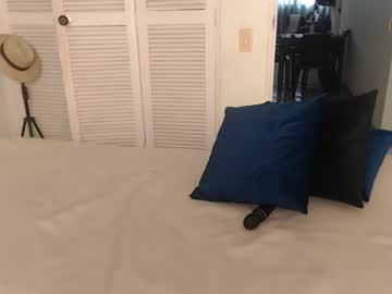webcam couple lanna_and_leo live cam image #260097