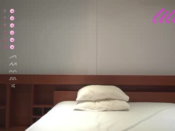webcam girl _lillilly_ live cam image #3386567