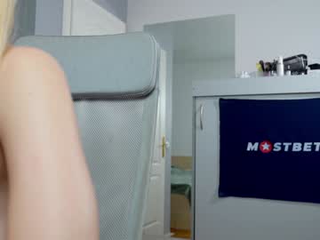 webcam couple foxeslovefoxes live cam image #11380126