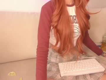 webcam girl lonelly_lolly98 live cam image #10814577