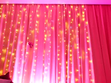 webcam girl aveksmr live cam image #4903874