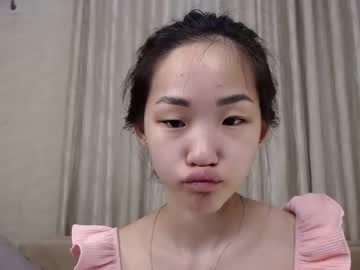 webcam couple min_cha live cam image #2480645