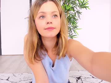 webcam girl dianaholiday live cam image #4307401