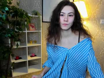 webcam girl little_mandy live cam image #897679