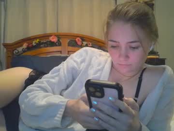 webcam girl katynowhere live cam image #11689796