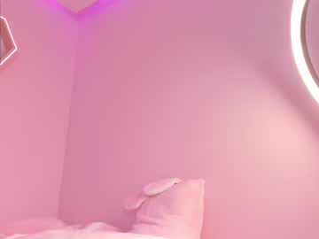 webcam girl bella_adams_ live cam image #1672734