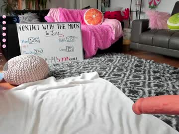 webcam girl skyewatson live cam image #9777030