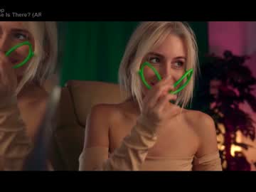 webcam girl artmosphera live cam image #3744980