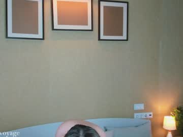 webcam girl ashavoyage live cam image #1839350