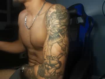 webcam man kylewhitedgs live cam image #7442849
