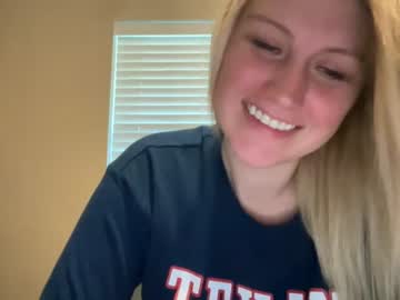 webcam girl smexxii93 live cam image #8264237