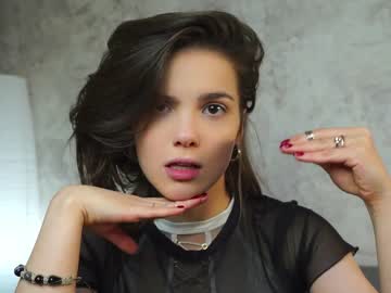 webcam couple emiliacourtney live cam image #7689754