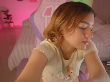webcam girl mila_1 live cam image #8378142