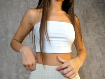 webcam girl amandamedrano live cam image #3753048