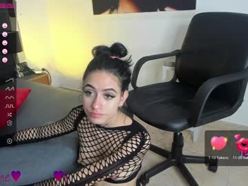 webcam girl chloedavis10 live cam image #3190865