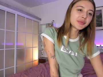 webcam girl l0ve_sh0w live cam image #7611142