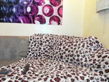webcam girl sweety_rinushka_ live cam image #1811387