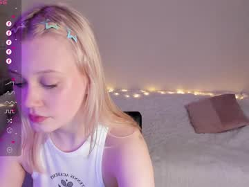 webcam girl molly_blooom live cam image #8866231
