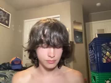 webcam man jungleliving333 live cam image #2177886